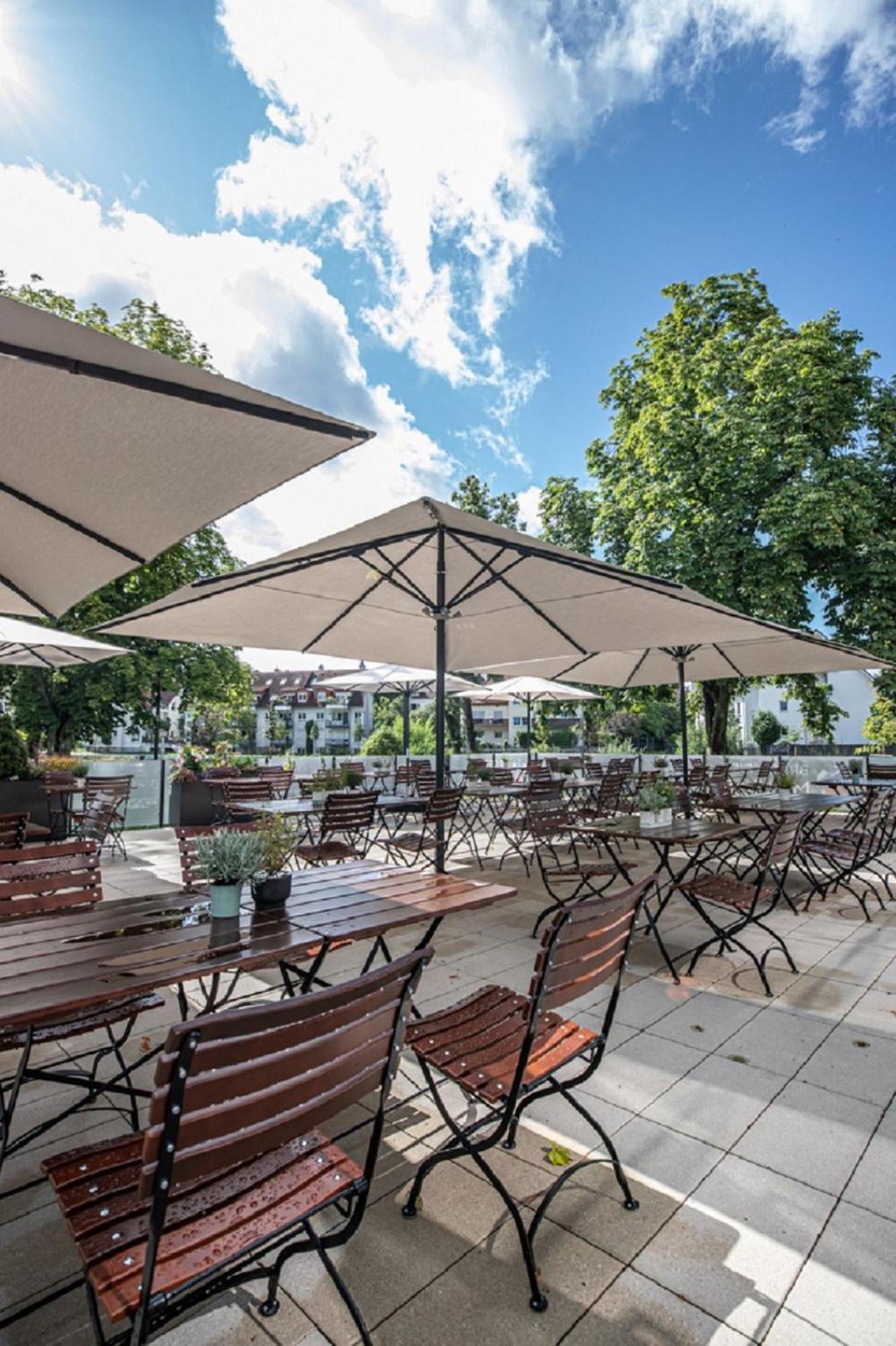 Dorint Parkhotel Frankfurt / Bad Vilbel Buitenkant foto