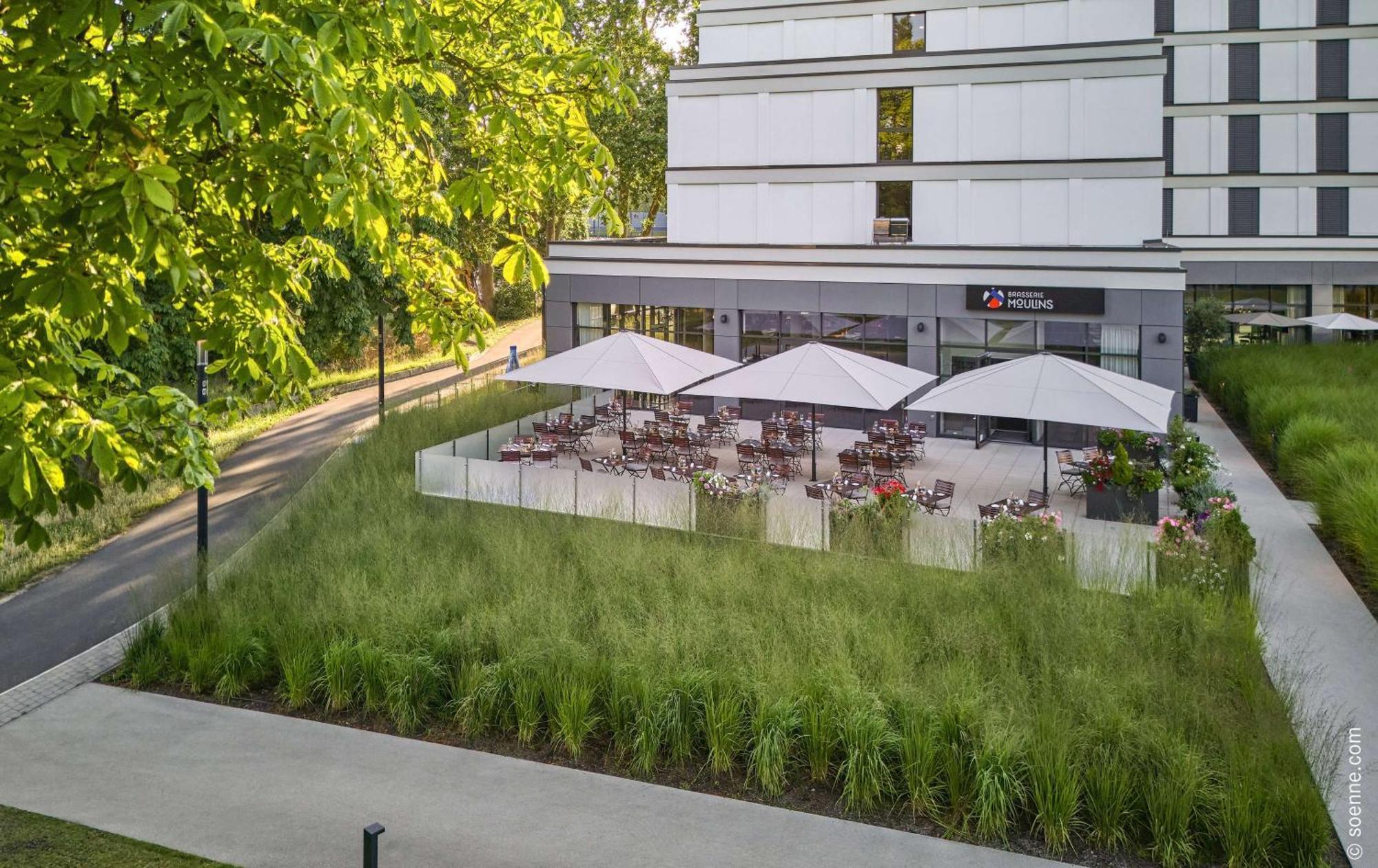 Dorint Parkhotel Frankfurt / Bad Vilbel Buitenkant foto