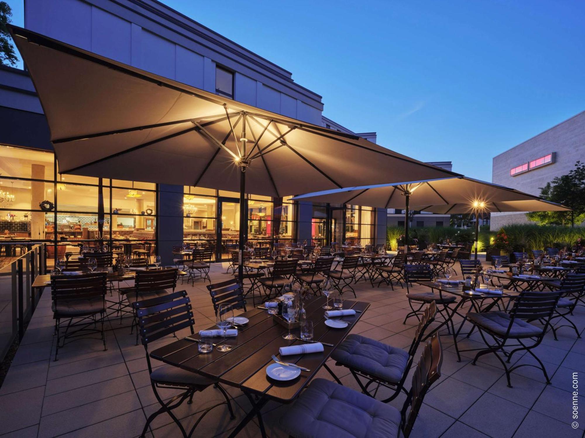 Dorint Parkhotel Frankfurt / Bad Vilbel Buitenkant foto