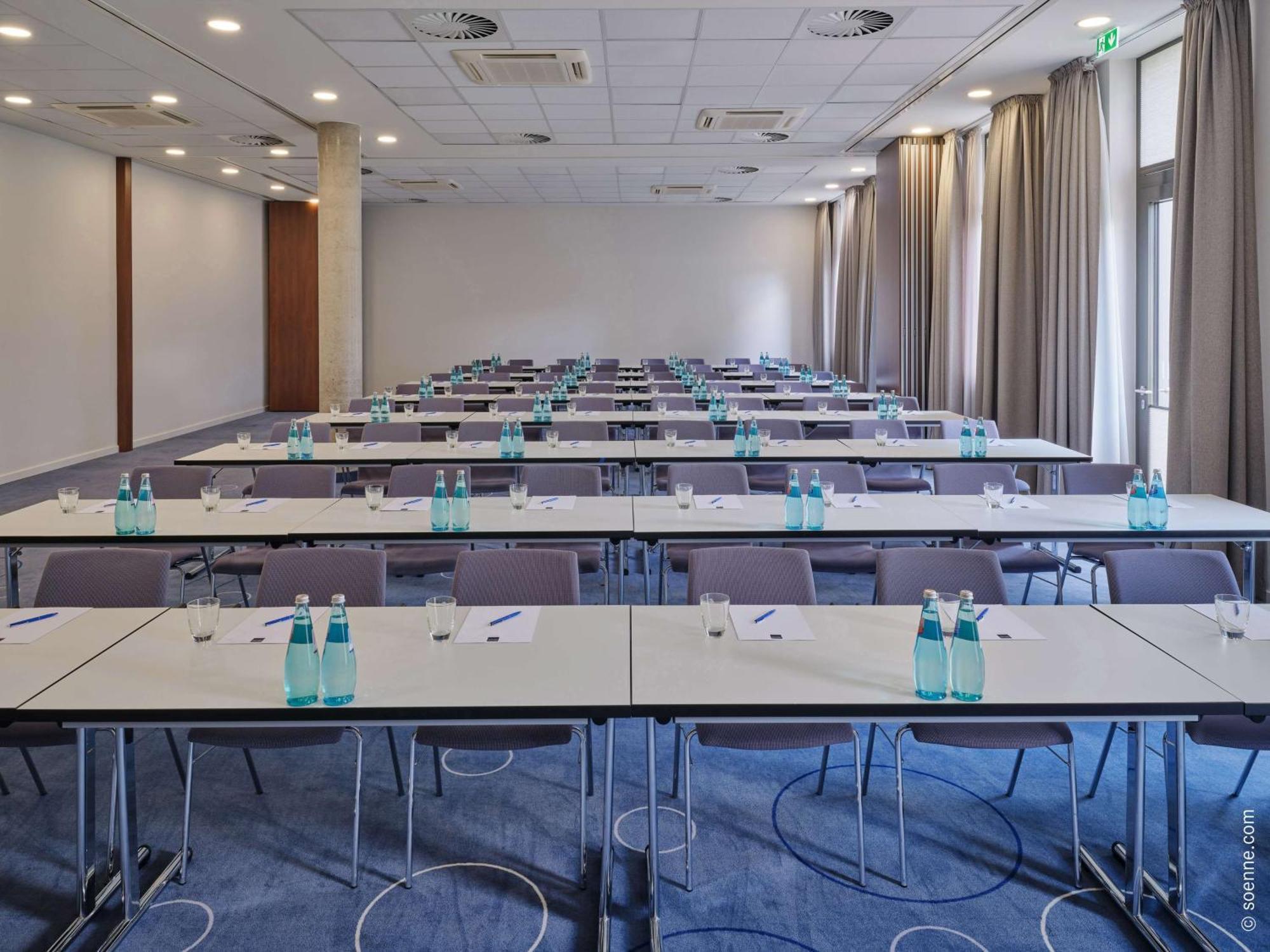 Dorint Parkhotel Frankfurt / Bad Vilbel Buitenkant foto