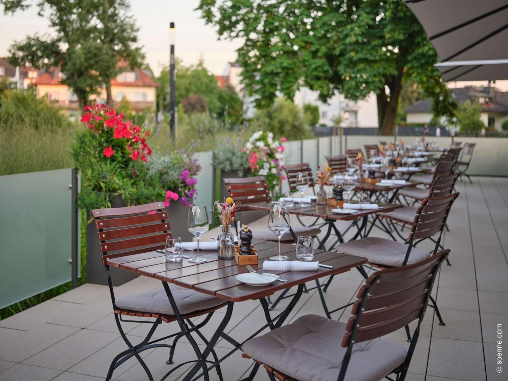 Dorint Parkhotel Frankfurt / Bad Vilbel Buitenkant foto